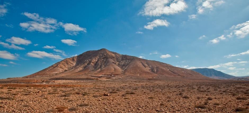 Montaña Sagrada de Tindaya Espacios naturales de Fuerteventura