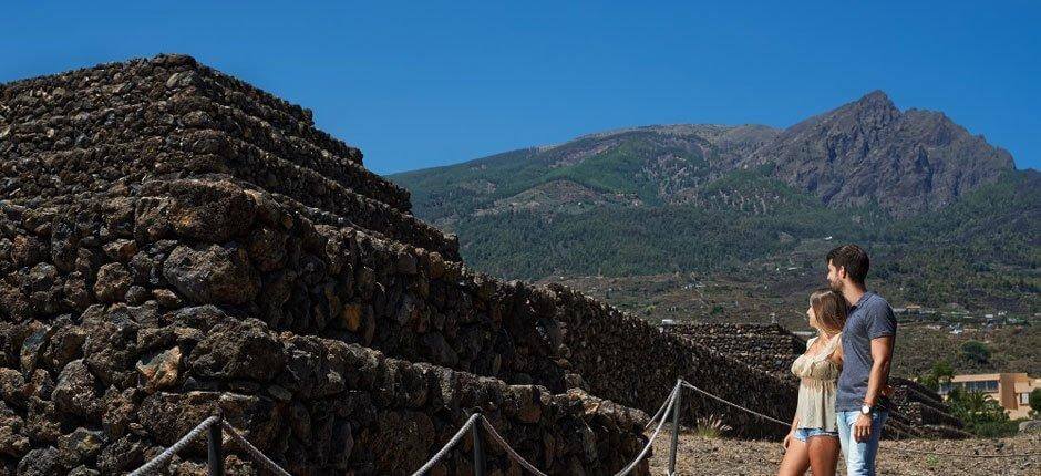 Güímari piramisok Múzeumok és turista központok Tenerifén