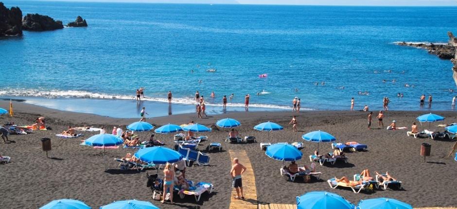 La Arena strand Tenerife népszerű strandjai