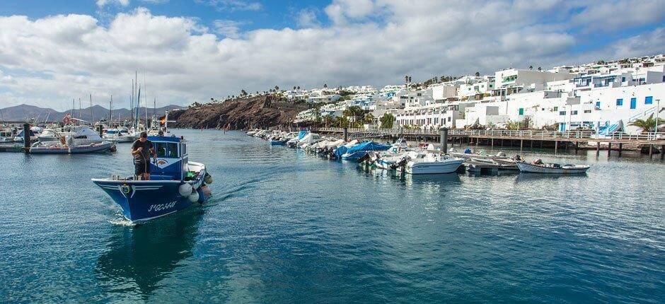 Puerto del Carmen; Kishajó- és jachtkikötők Lanzarotén