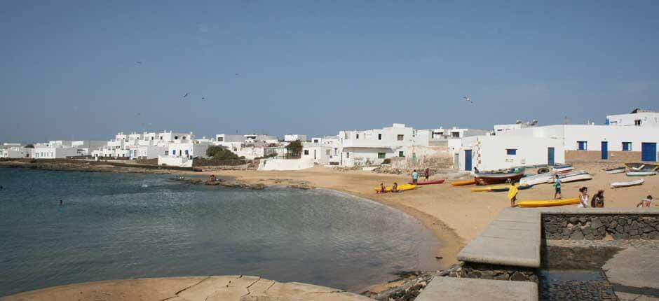 Caleta de Sebo – La Graciosa varázslatos városkái