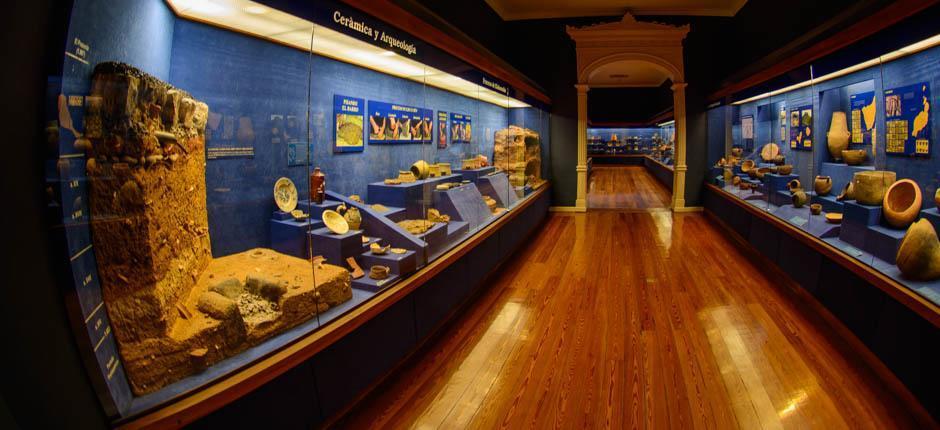 Museo Canario Múzeumok és turista központok Gran Canarian