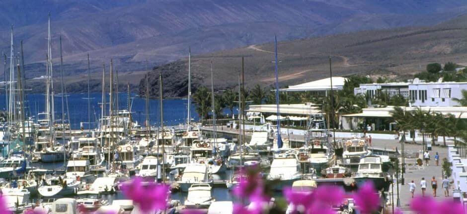 Puerto Calero; Kishajó- és jachtkikötők Lanzarotén