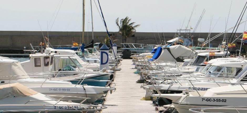 Puerto Calero; Kishajó- és jachtkikötők Lanzarotén